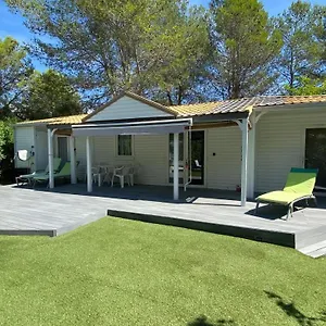 De Luxe De 60m2 Dans 5 étoiles Village de vacances Puget-sur Argens